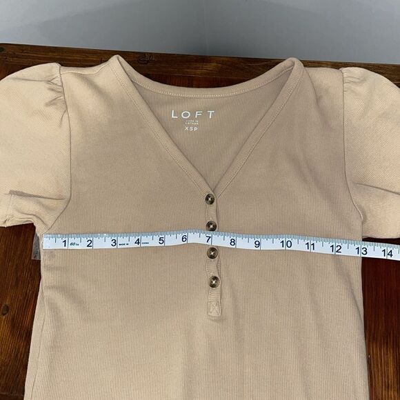 Loft Ribbed Short Sleeve V-Neck Top Size XS Petite - Picture 7 of 9